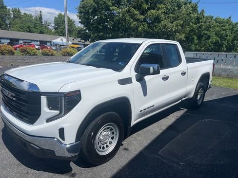 Used 2022 GMC Sierra 1500 Pro w/ 1SA Safety Plus Package RWD image 6