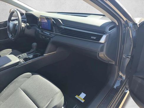 Certified 2025 Toyota Camry LE w/ Convenience Package image 18