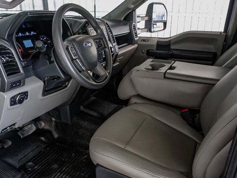 Used 2022 Ford F350 XL w/ Power Equipment Group AWD/4WD image 14