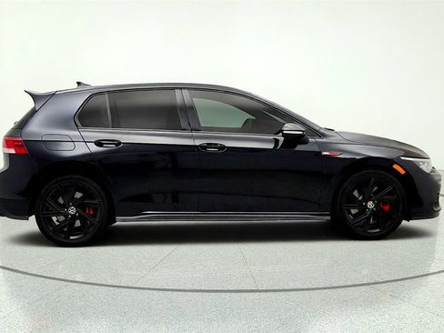 Used 2022 Volkswagen GTI SE FWD image 4