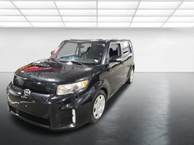 Used 2014 Scion xB FWD image 8