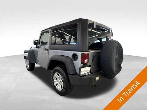 Used 2015 Jeep Wrangler Sport AWD/4WD image 4