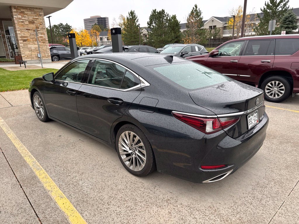 Used 2019 Lexus ES 350 w/ Accessory Package 2 FWD image 4