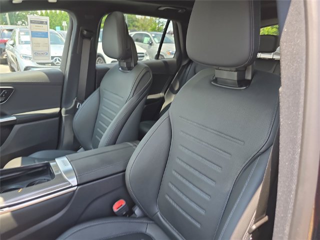 New 2026 Mercedes-Benz GLC 300 4MATIC image 21
