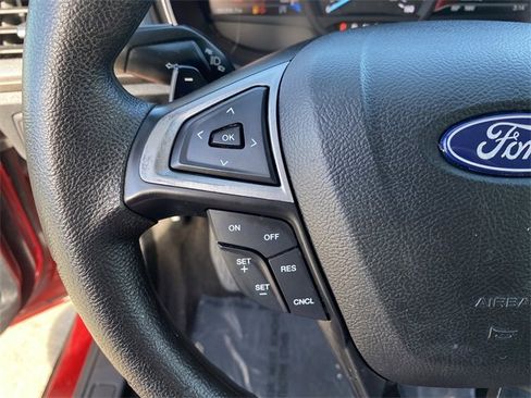 Used 2018 Ford Fusion SE w/ Fusion SE Technology Package image 35