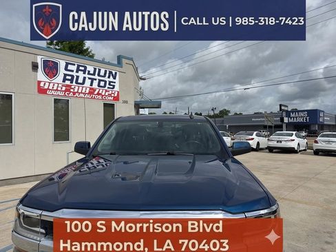 Used 2017 Chevrolet Silverado 1500 LT w/ Texas Edition RWD image 3