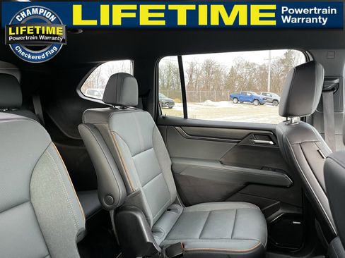 Used 2024 GMC Acadia AT4 w/ LPO, Floor Liner Package image 36