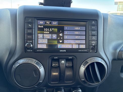 Used 2016 Jeep Wrangler Sport w/ Quick Order Package 24S image 19