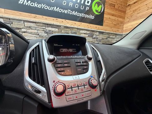 Used 2016 GMC Terrain SLE image 18