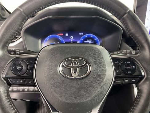 Used 2024 Toyota RAV4 XSE w/ Advanced Technology Package AWD/4WD image 16