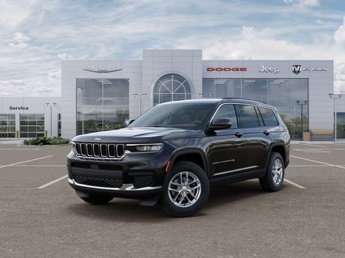 New 2026 Jeep Grand Cherokee L Laredo AWD/4WD image 1