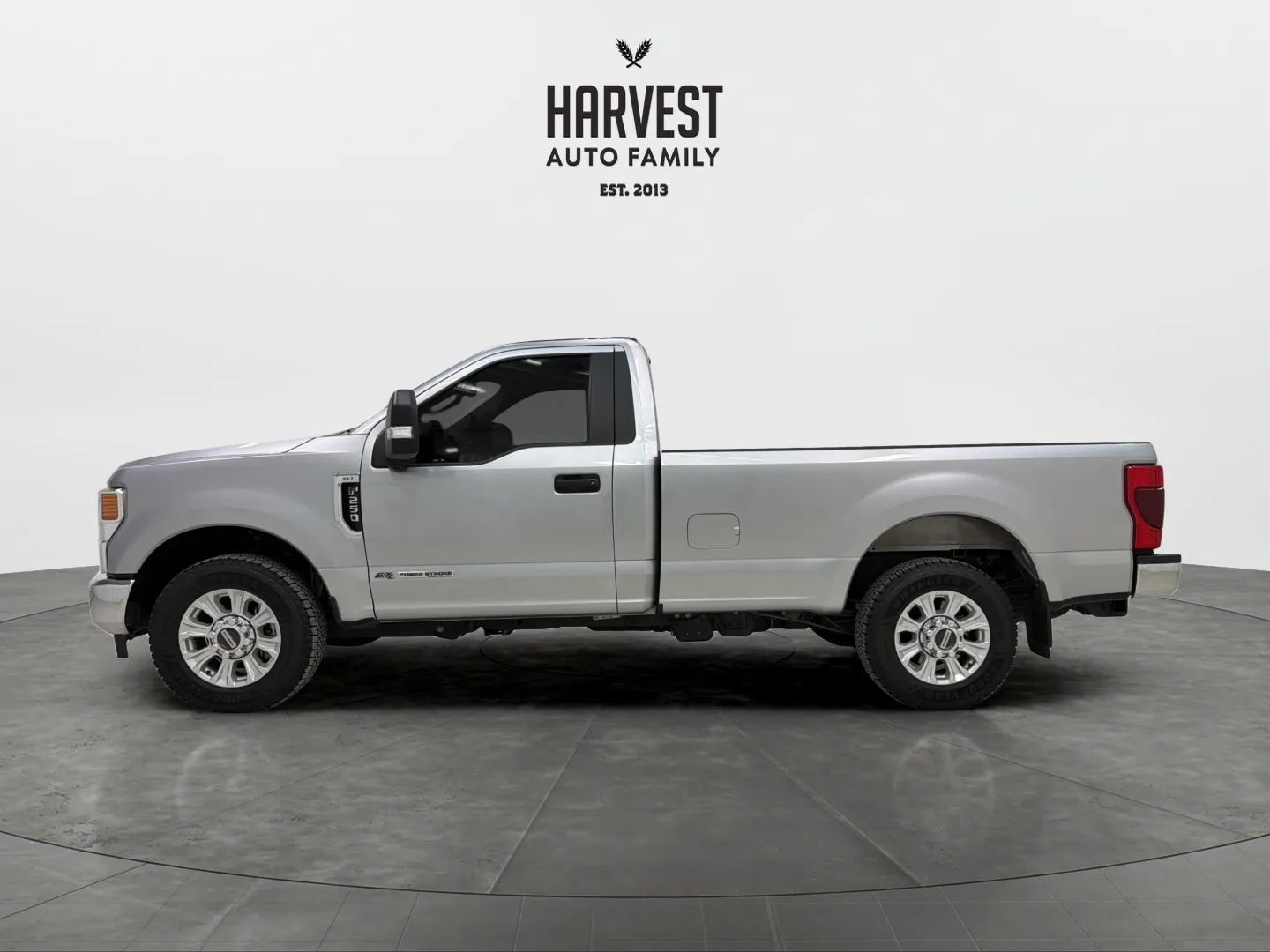 Used 2022 Ford F250 XLT RWD image 2