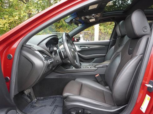 Used 2020 Cadillac CT5 V w/ Premium Package image 38