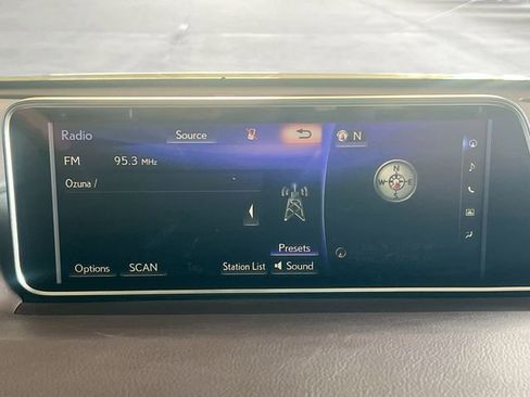 Used 2019 Lexus RX 350 FWD w/ Navigation Package image 21