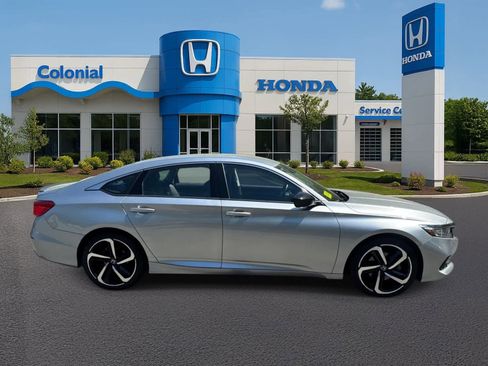 Used 2022 Honda Accord Sport Special Edition image 8