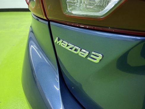 Used 2017 MAZDA MAZDA3 Touring image 14