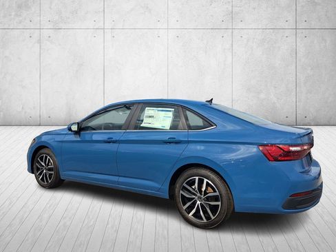 New 2026 Volkswagen Jetta SE image 6