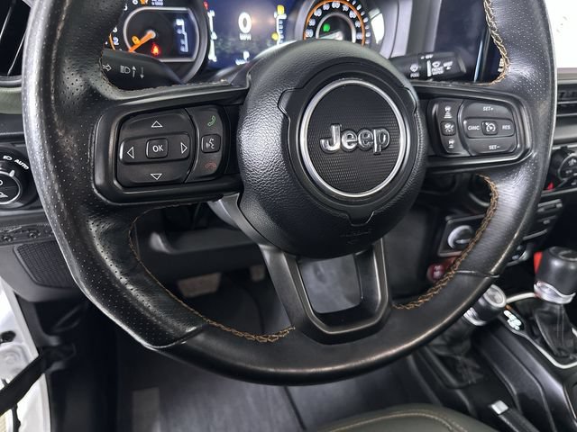 Used 2024 Jeep Gladiator Mojave w/ Convenience Group AWD/4WD image 11