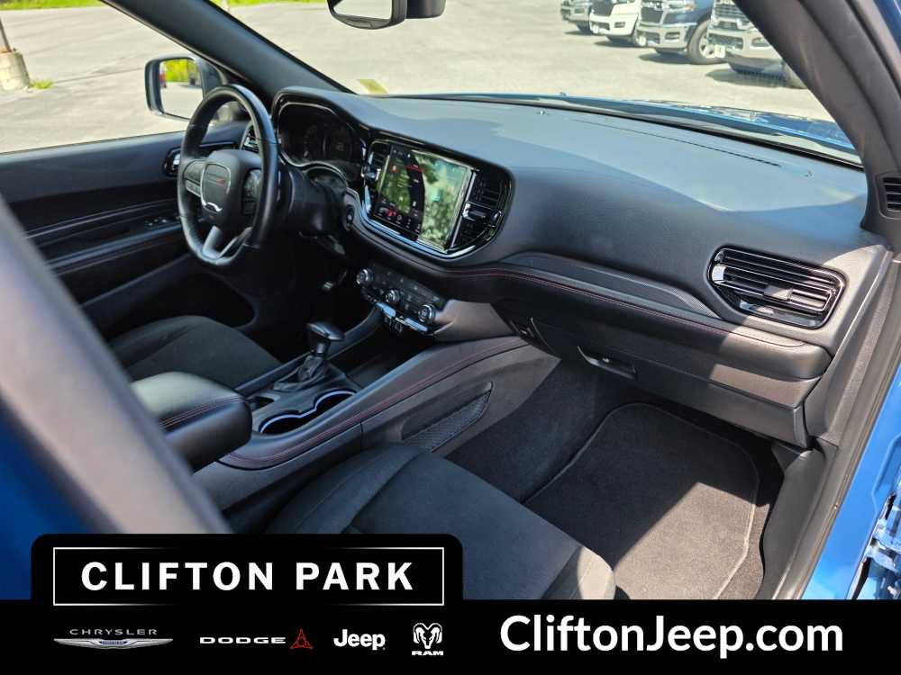 Certified 2025 Dodge Durango GT AWD/4WD image 17