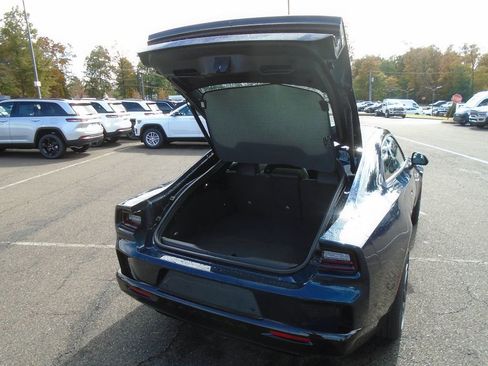 Used 2024 Dodge Charger R/T w/ Plus Group image 20