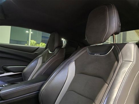 Used 2020 Chevrolet Camaro SS image 23