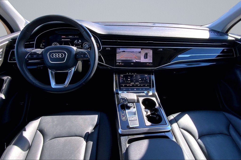 Used 2023 Audi Q7 3.0T Premium AWD/4WD image 14