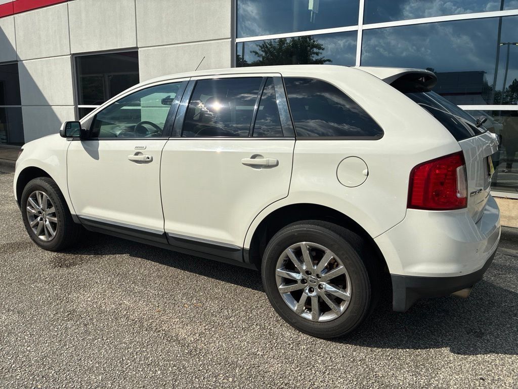 Used 2013 Ford Edge SEL FWD image 2