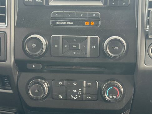 Used 2018 Ford F250 XLT AWD/4WD image 22