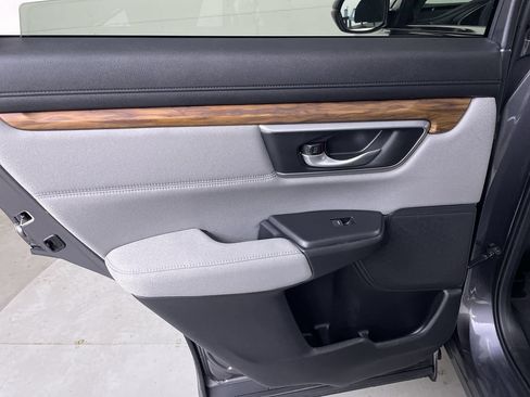 Used 2019 Honda CR-V EX image 19