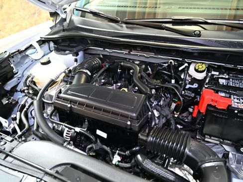 Used 2025 Ford Escape ST-Line image 19