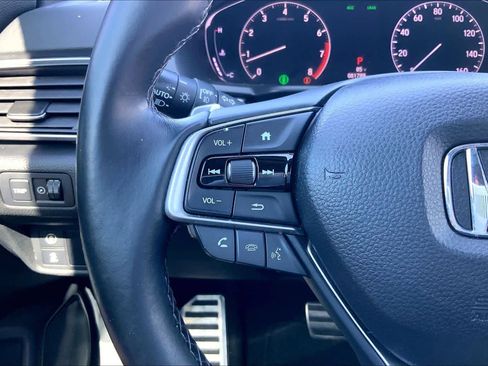 Used 2018 Honda Accord Sport image 24