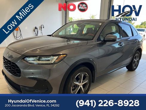 Used 2024 Honda HR-V EX-L image 3