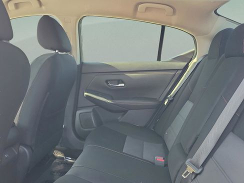 New 2025 Nissan Sentra SR image 11