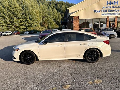 Used 2022 Honda Civic Sport image 8