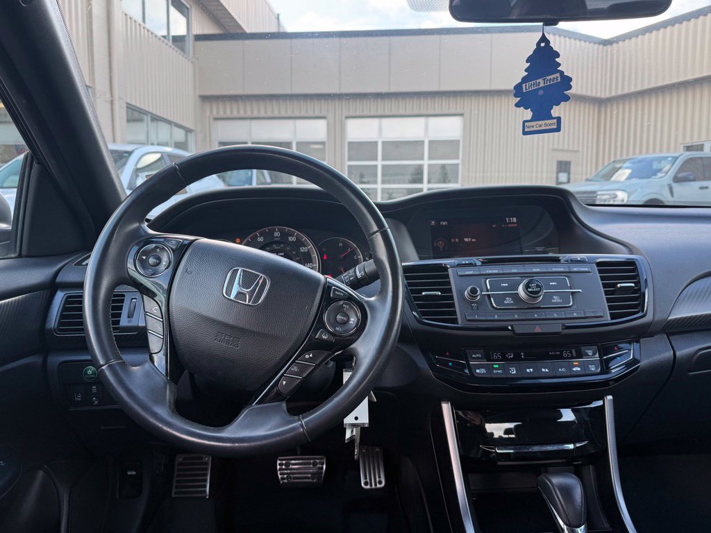 Used 2016 Honda Accord Sport image 13