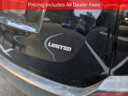 Used 2015 Toyota RAV4 Limited FWD image 8