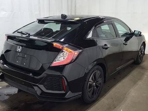 Used 2019 Honda Civic EX image 3