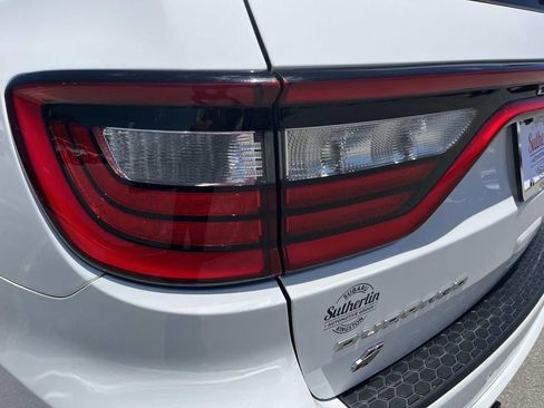 Used 2022 Dodge Durango SXT w/ Anodized Platinum Package AWD/4WD image 10