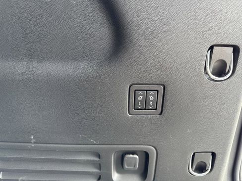 Used 2023 Chevrolet Traverse High Country w/ LPO, Floor Liner Package image 22