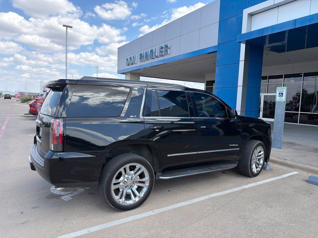 Used 2018 GMC Yukon SLT w/ Premium Edition RWD image 2