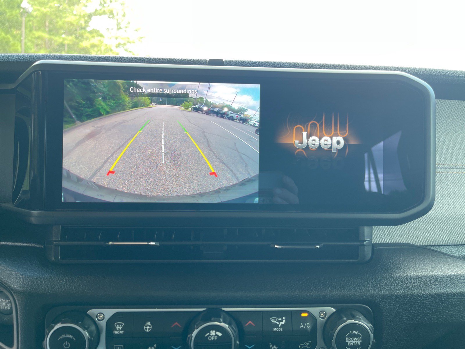 Used 2025 Jeep Wrangler Unlimited Sport S 4xe AWD/4WD image 6