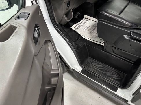 Used 2024 Ford Transit 250 148 Medium Roof w/ Load Area Protection Package RWD image 9
