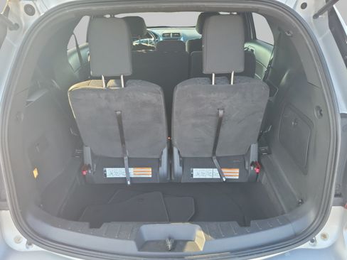 Used 2014 Ford Explorer XLT w/ Equipment Group 201A FWD image 7