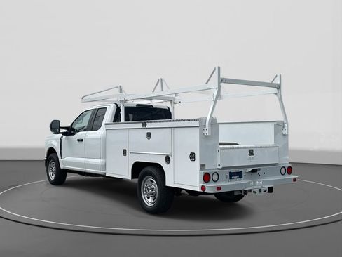 New 2025 Ford F350 XL w/ XL Chrome Package image 6