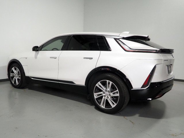 Used 2024 Cadillac Lyriq Tech w/ Driver Assist Package RWD image 8