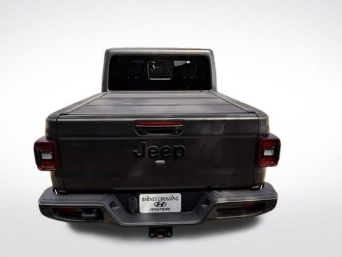 Used 2021 Jeep Gladiator Overland AWD/4WD image 4