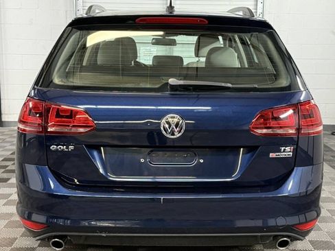Used 2017 Volkswagen Golf S AWD/4WD image 5