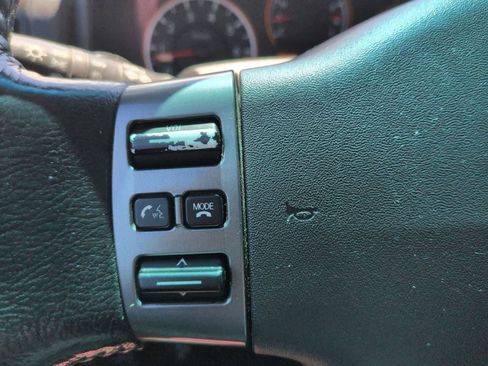 Used 2010 Nissan Titan SE w/ SE Value Truck Pkg AWD/4WD image 22
