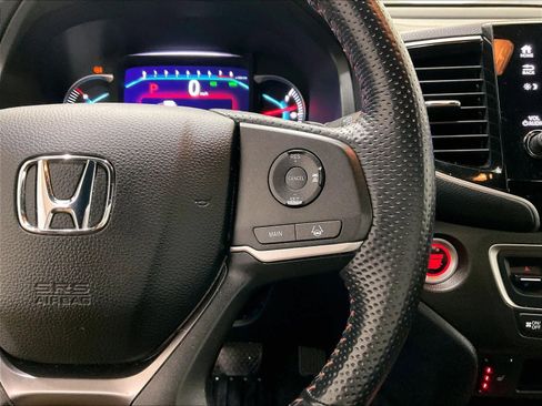 Used 2022 Honda Pilot TrailSport image 25