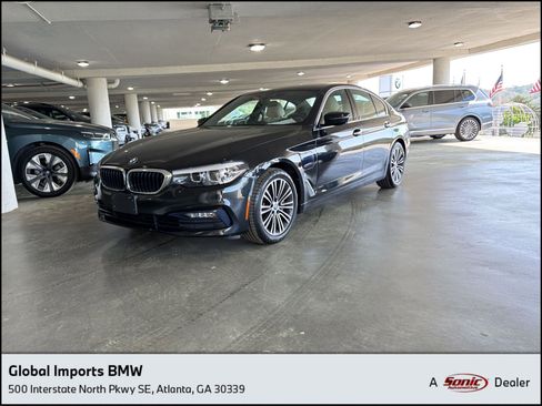 Used 2018 BMW 530e xDrive image 1